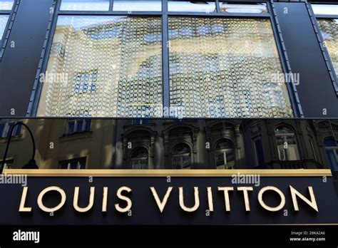 Finden Sie ein Louis Vuitton Geschäft in Osterreich 